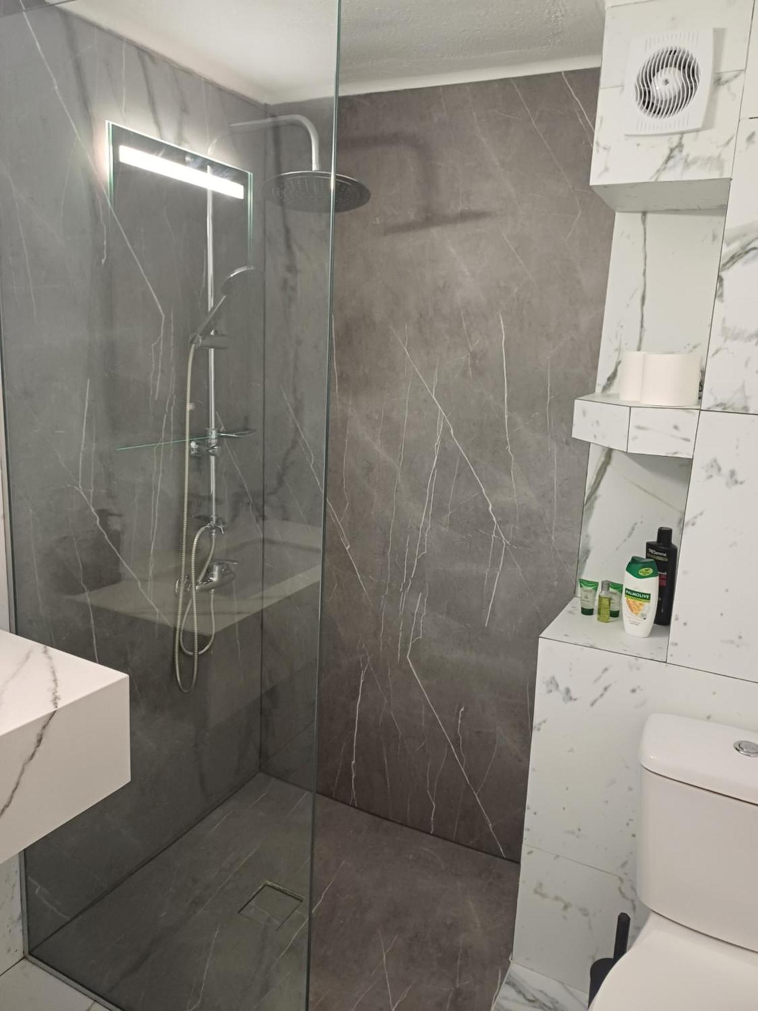 Vata Apartaments Солун Екстериор снимка